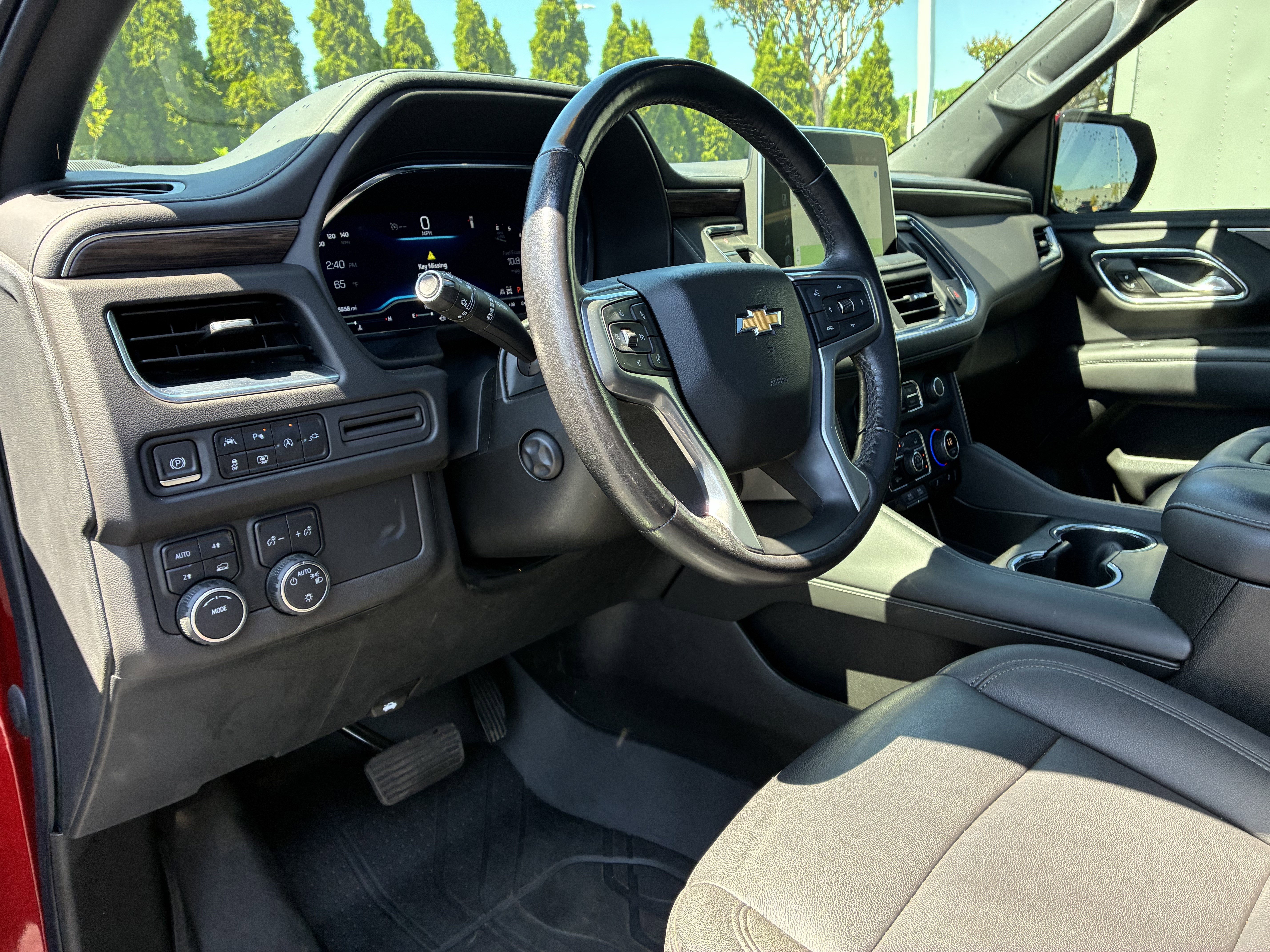 Used 2022 Chevrolet Tahoe LT w/ Luxury Package image 23