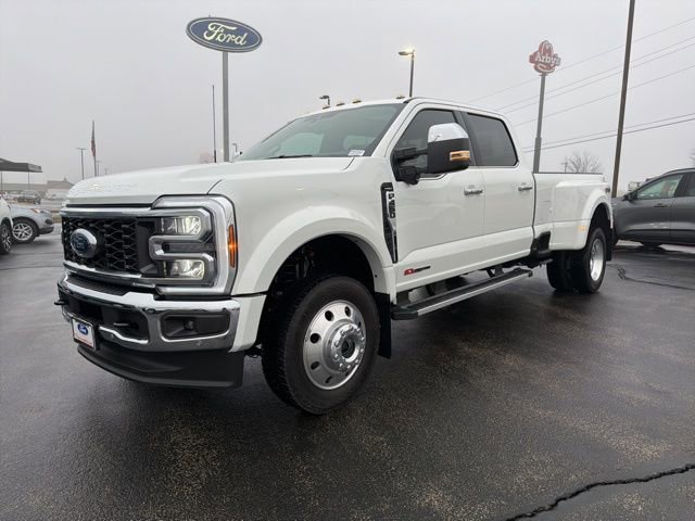 New 2026 Ford F450 Lariat w/ Lariat Premium Package image 1