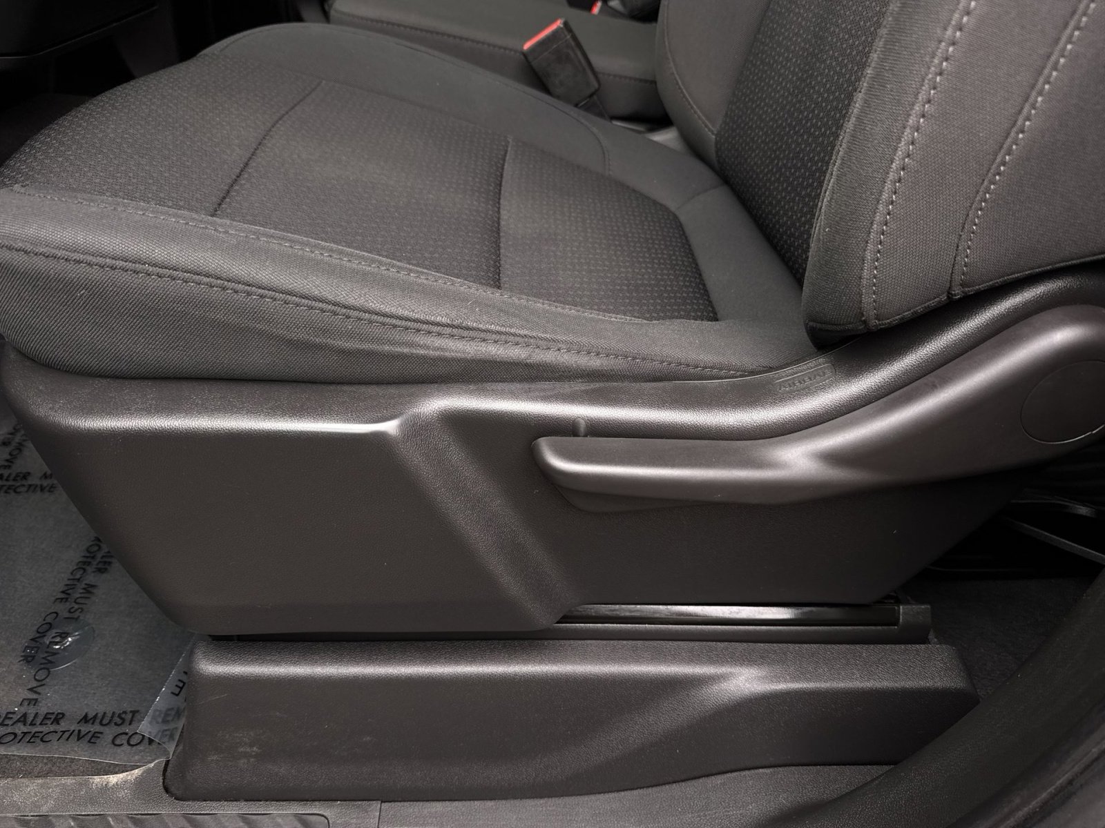 Used 2022 Chevrolet Silverado 1500 Custom image 14