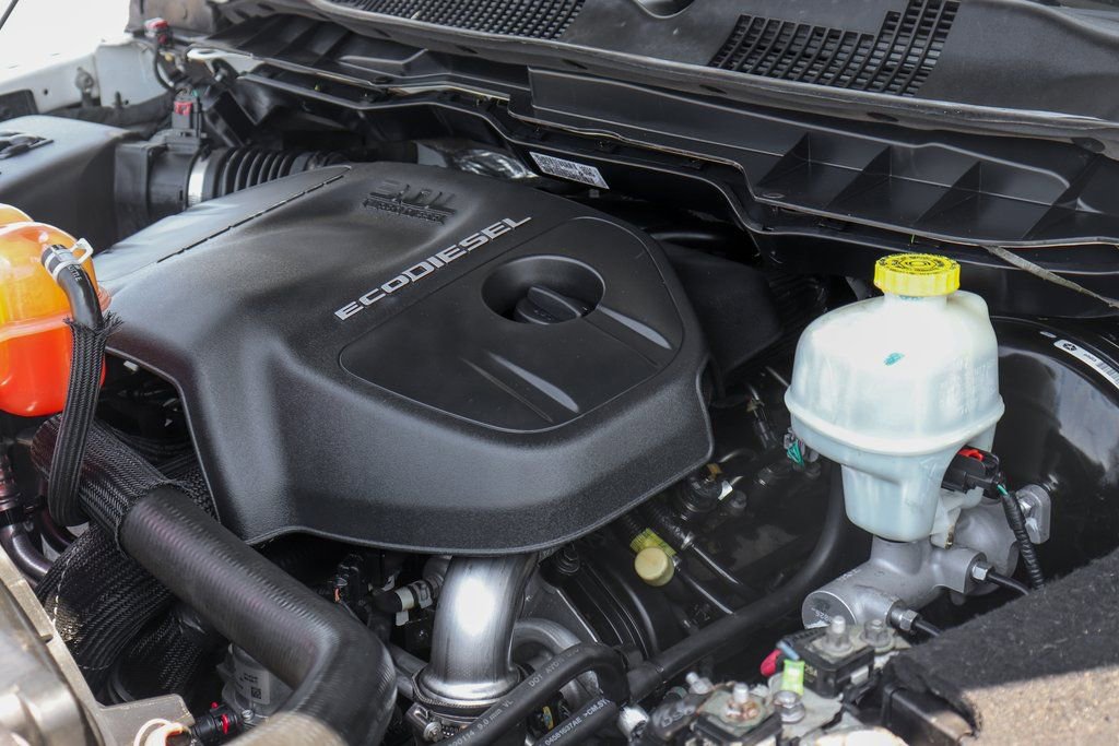 Used 2015 RAM 1500 Classic SLT w/ Trailer & Traction Group image 12