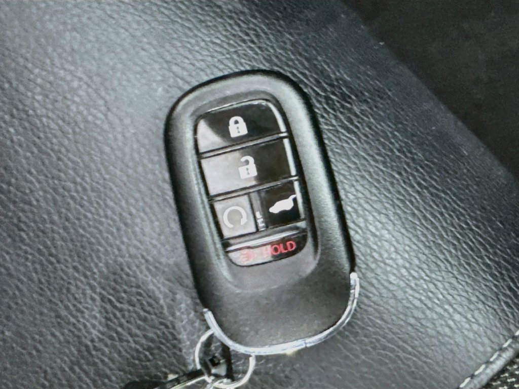 Used 2023 Honda Pilot Touring image 42
