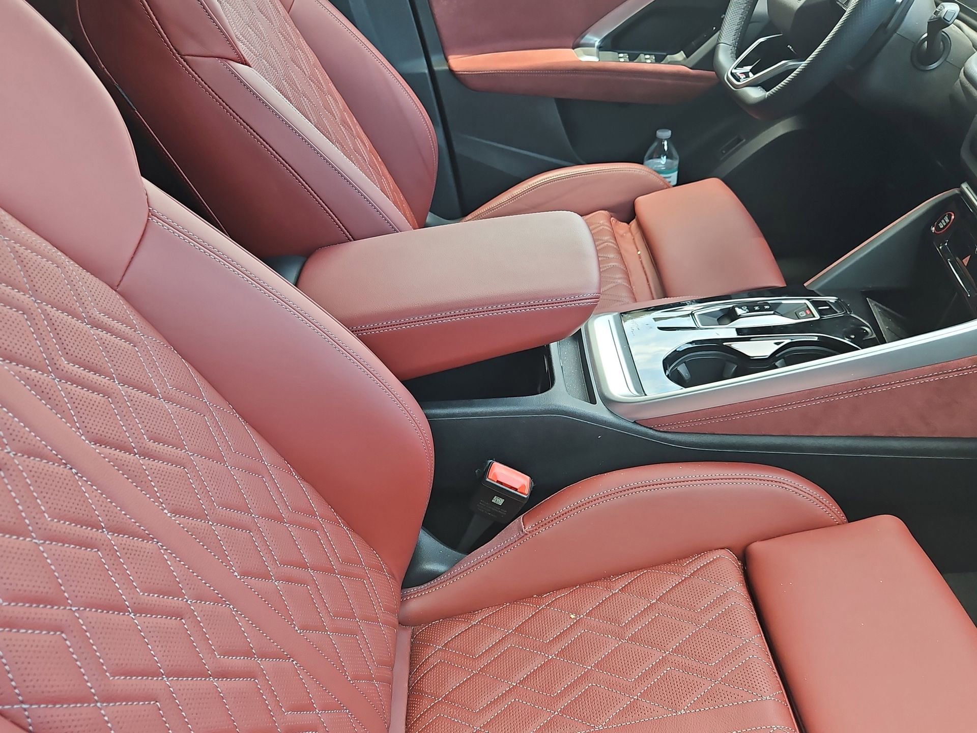 Certified 2025 Audi SQ5 Prestige AWD/4WD image 7