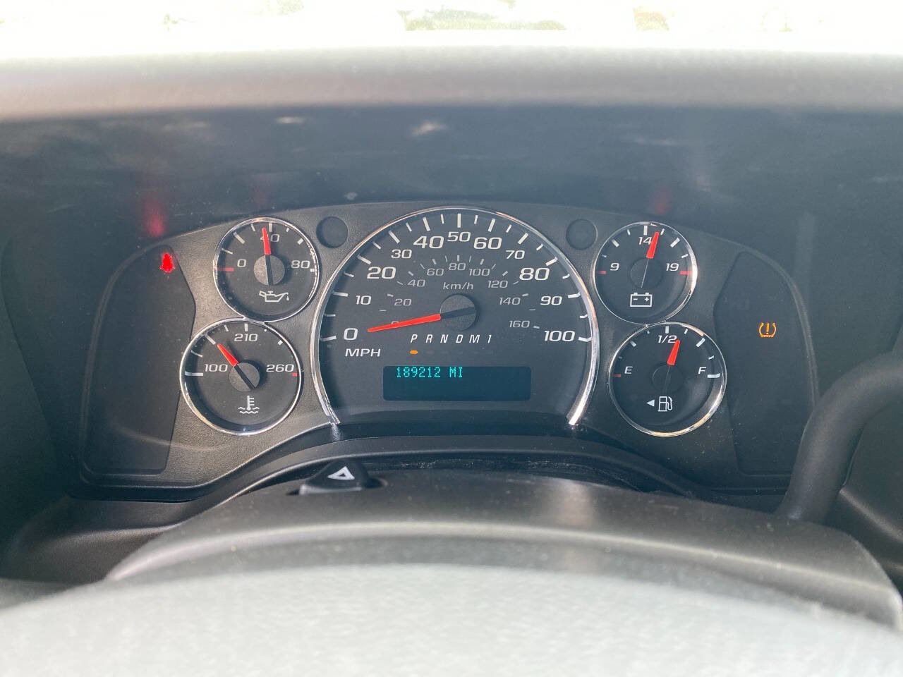 Used 2019 Chevrolet Express 2500 Extended w/ Driver Convenience Package RWD image 14
