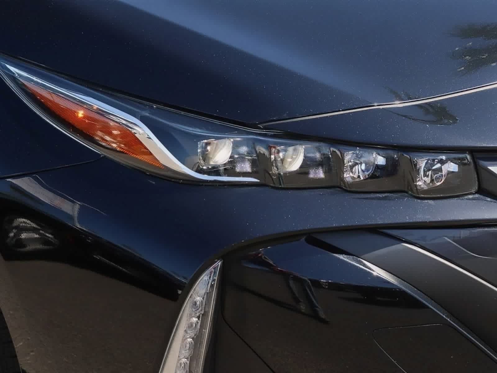 Used 2021 Toyota Prius Prime XLE FWD image 4