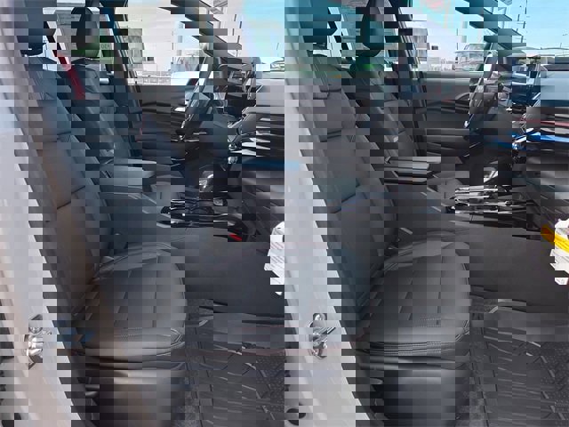 New 2026 Chevrolet Trax RS w/ Sunroof Package image 18