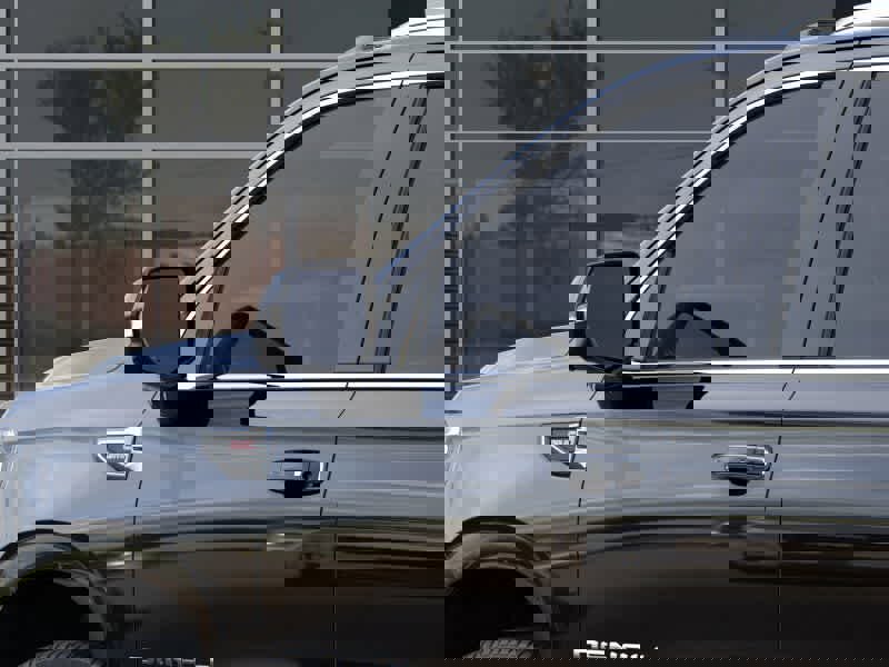 New 2026 GMC Yukon XL Denali w/ Sun & Power Step Package image 12