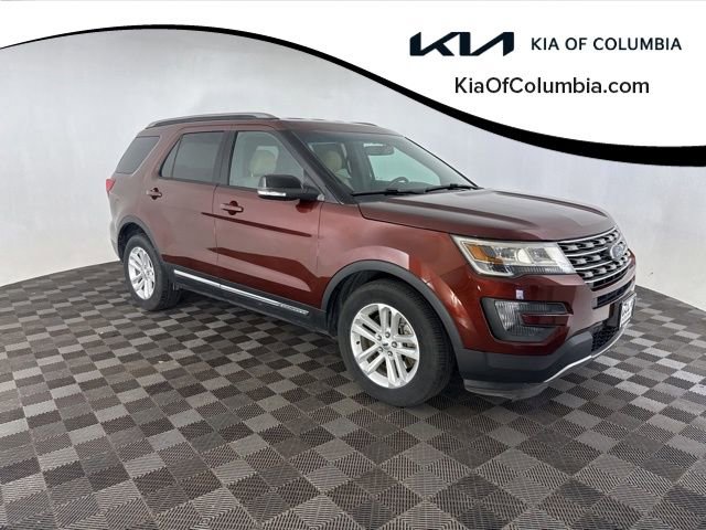 Used 2016 Ford Explorer XLT w/ Equipment Group 201A image 1