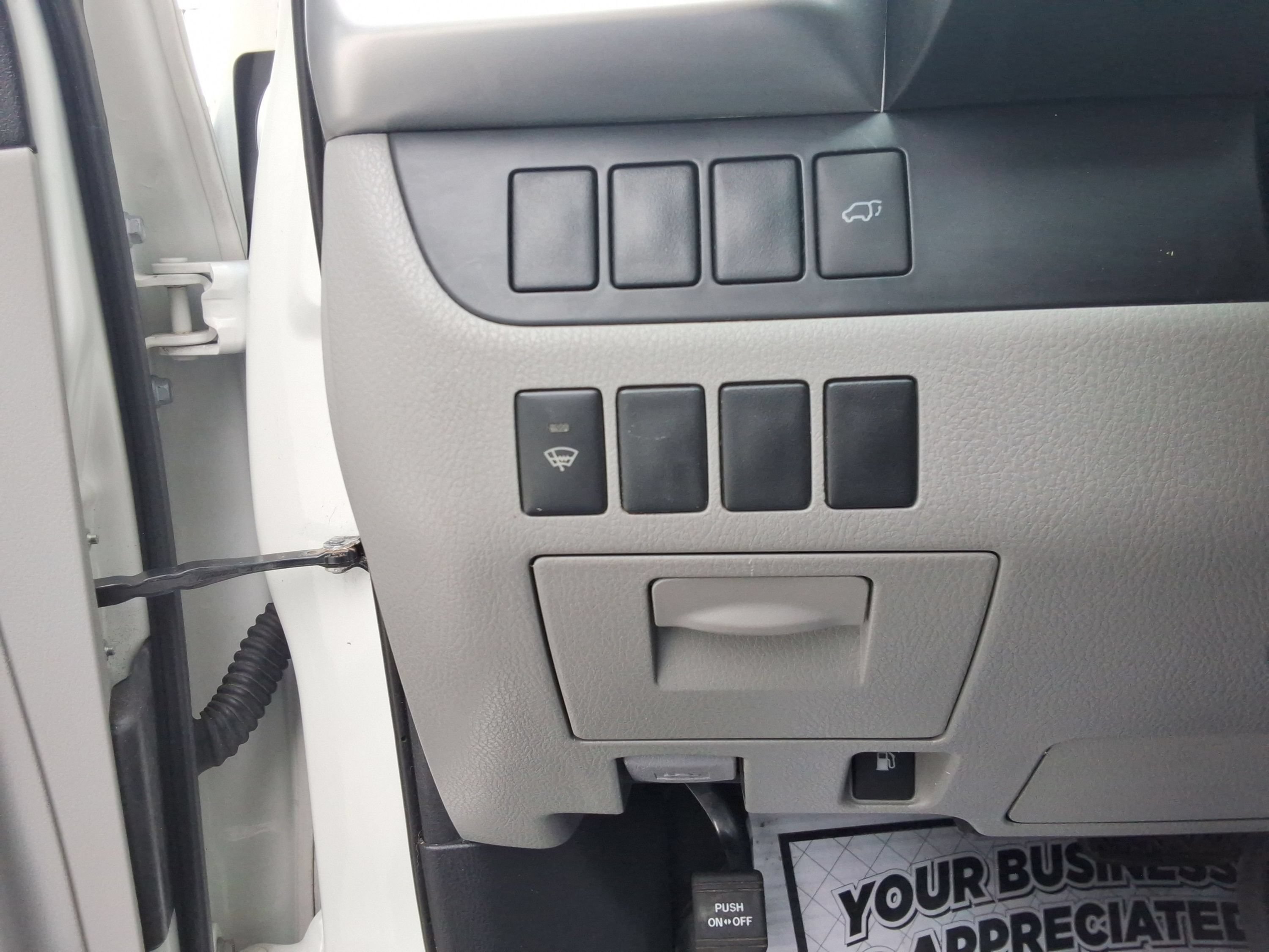 Used 2015 Toyota Highlander XLE AWD/4WD image 19
