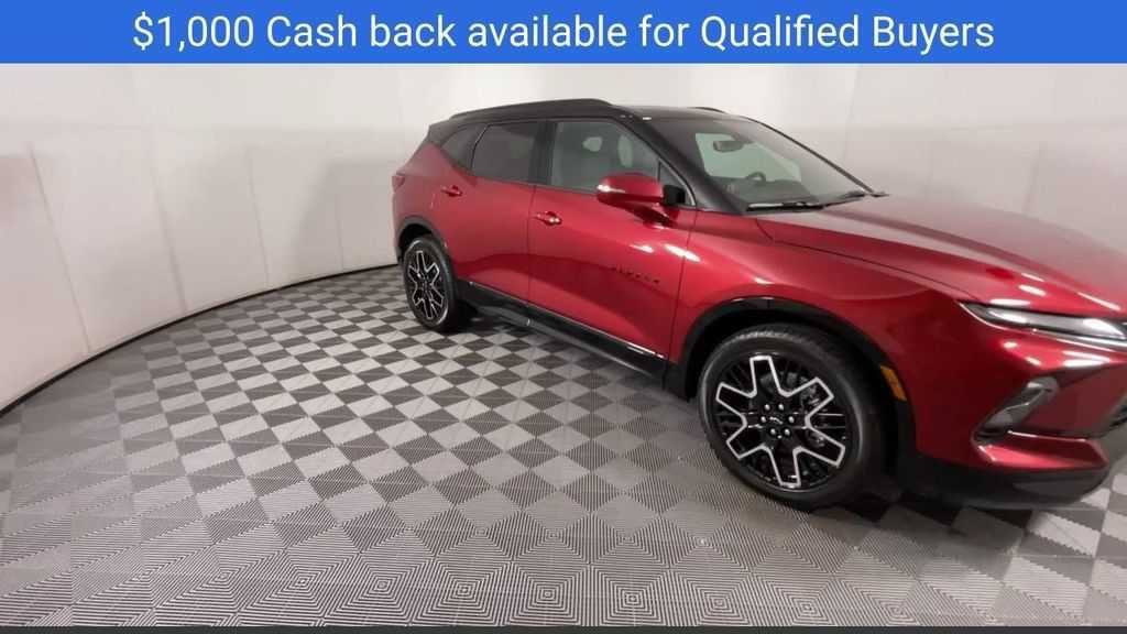 New 2025 Chevrolet Blazer RS w/ Driver Confidence II Package AWD/4WD image 3