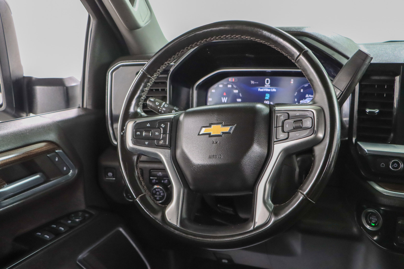 Used 2024 Chevrolet Silverado 2500 LT w/ Convenience Package AWD/4WD image 12