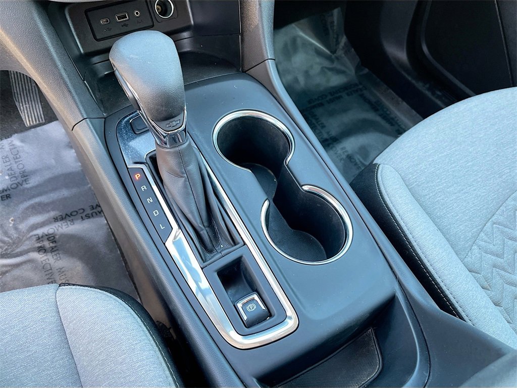 Used 2024 Chevrolet Equinox LS w/ LS Convenience Package image 16