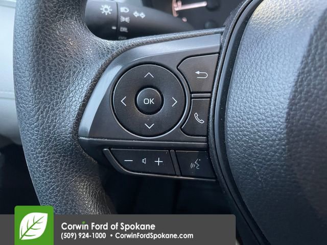 Used 2024 Toyota Corolla Cross L image 20