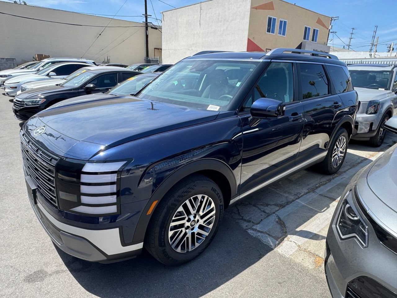 Used 2026 Hyundai Palisade SEL AWD/4WD image 2