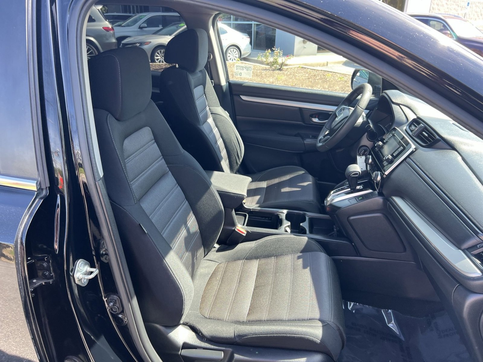 Used 2018 Honda CR-V LX image 24