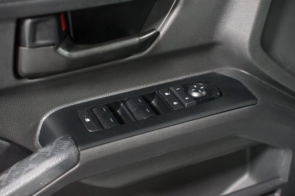 Certified 2024 Toyota Tacoma SR5 image 32