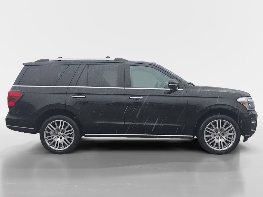Used 2024 Ford Expedition Limited AWD/4WD image 7