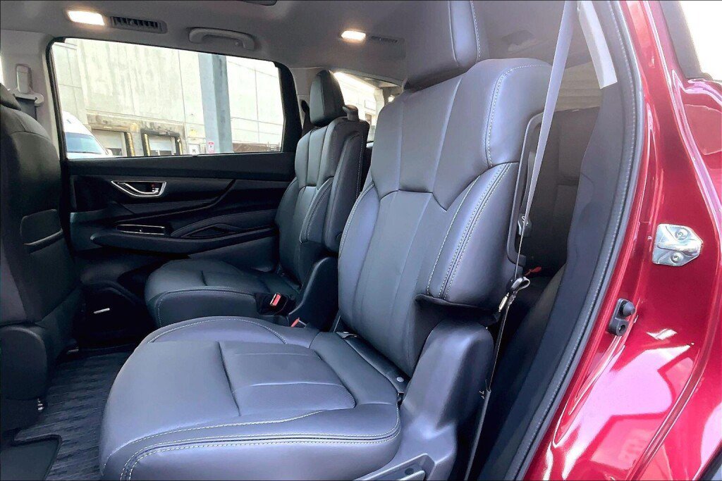 New 2026 Subaru Ascent Limited AWD/4WD image 8