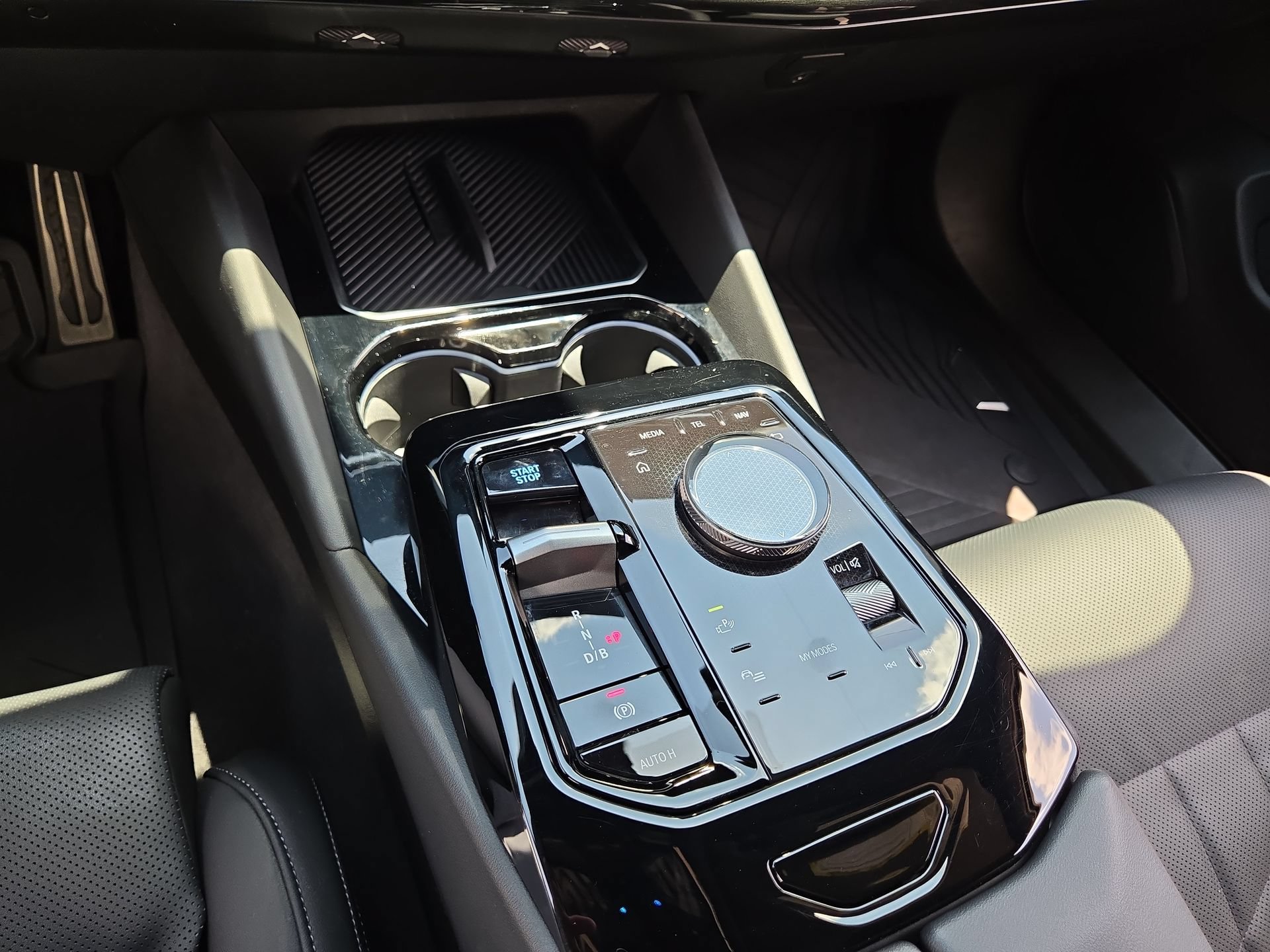 Certified 2024 BMW i5 M60 w/ Premium Package AWD/4WD image 22