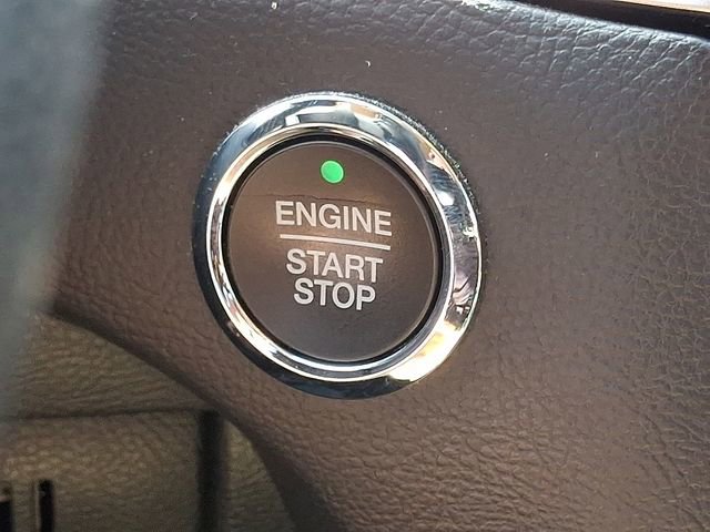 Used 2017 Ford Edge SEL w/ Equipment Group 201A image 23