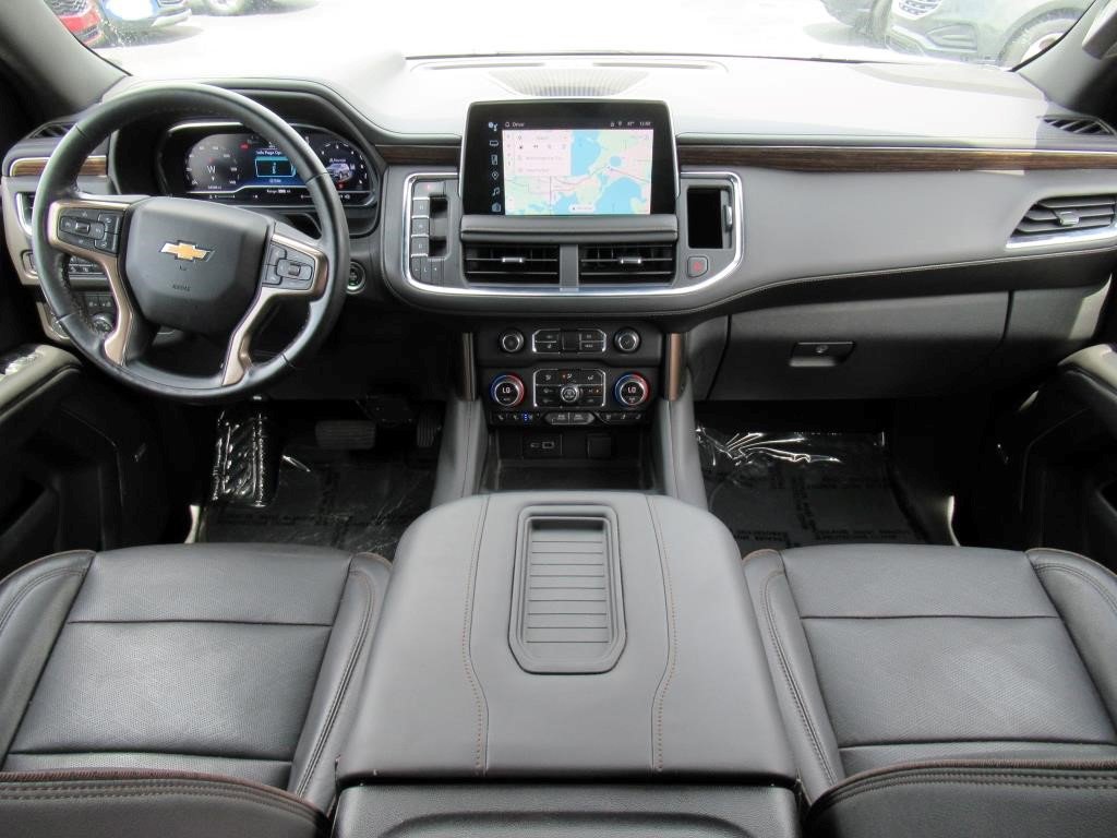 Certified 2022 Chevrolet Suburban High Country image 11