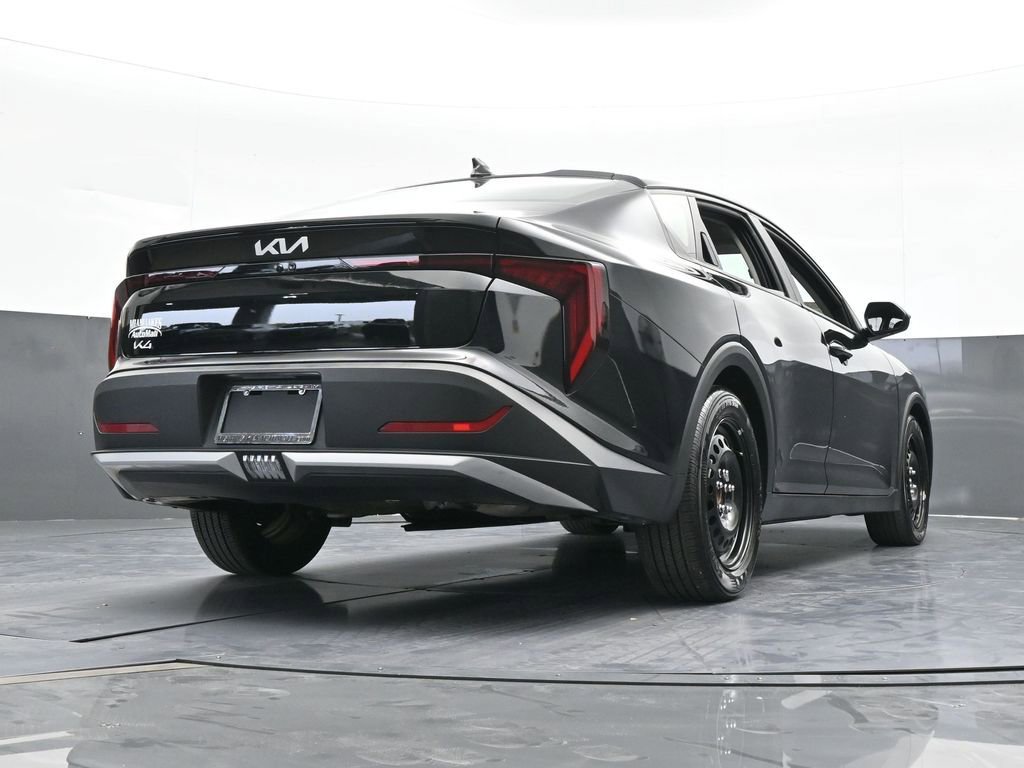 Used 2025 Kia K4 LX image 60