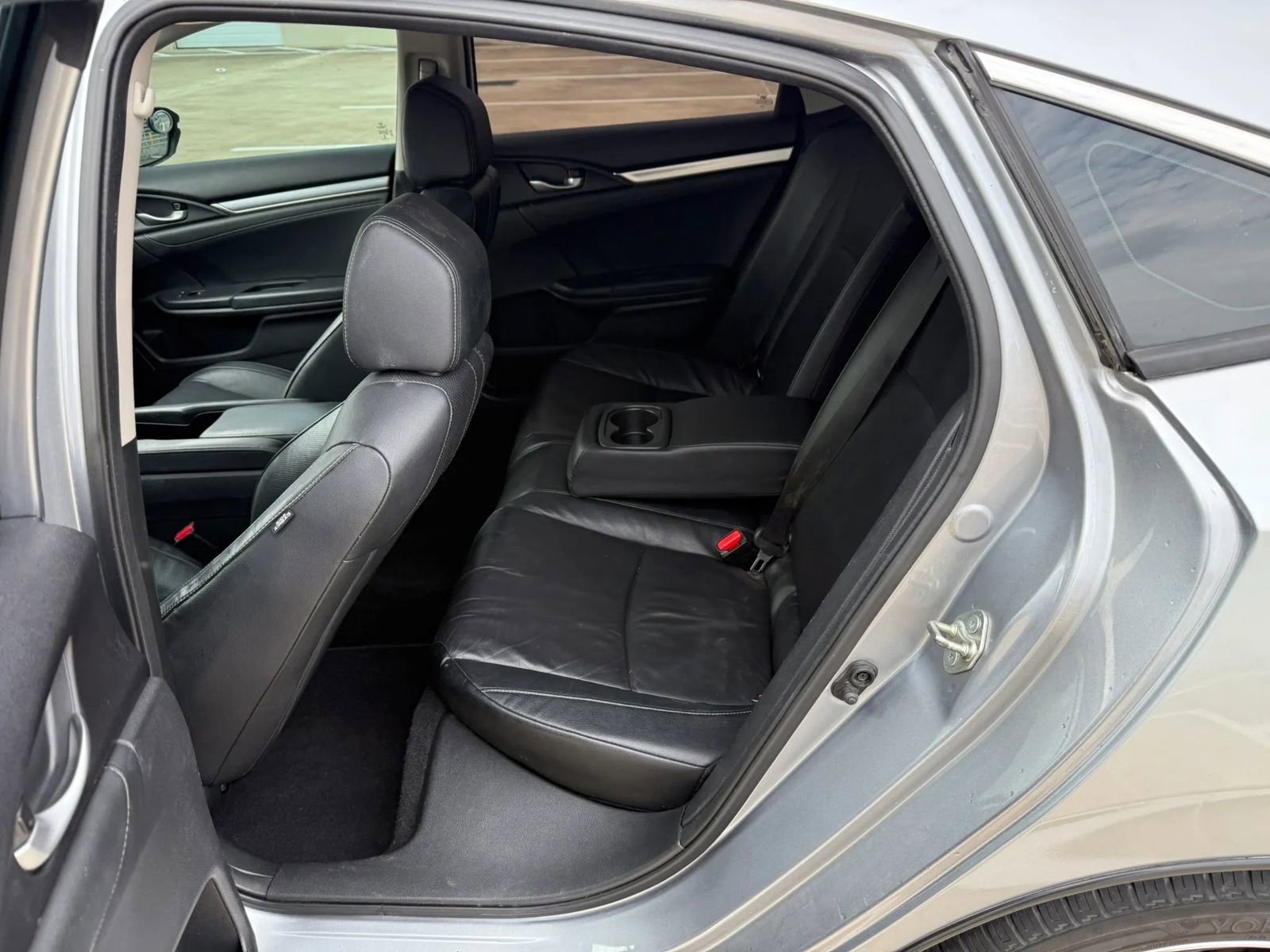 Used 2017 Honda Civic Touring image 16