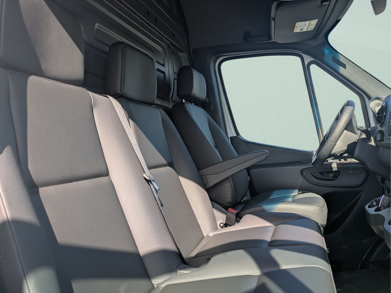 New 2026 Mercedes-Benz Sprinter 2500 image 7