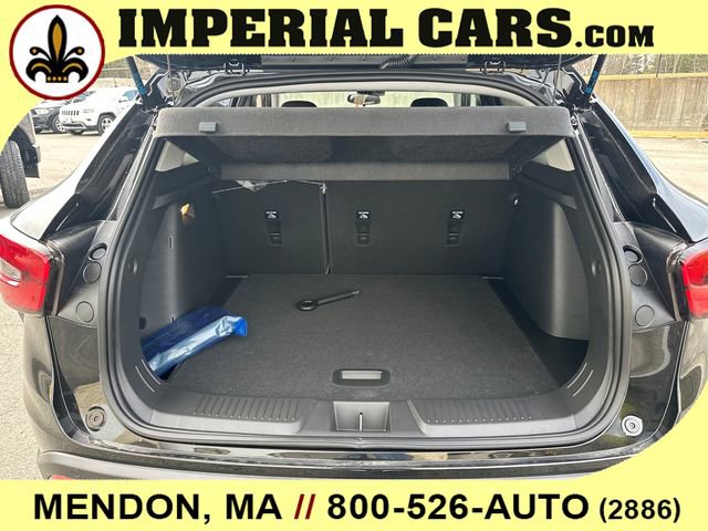 New 2026 Chevrolet Trax LT w/ Driver Confidence Package image 11