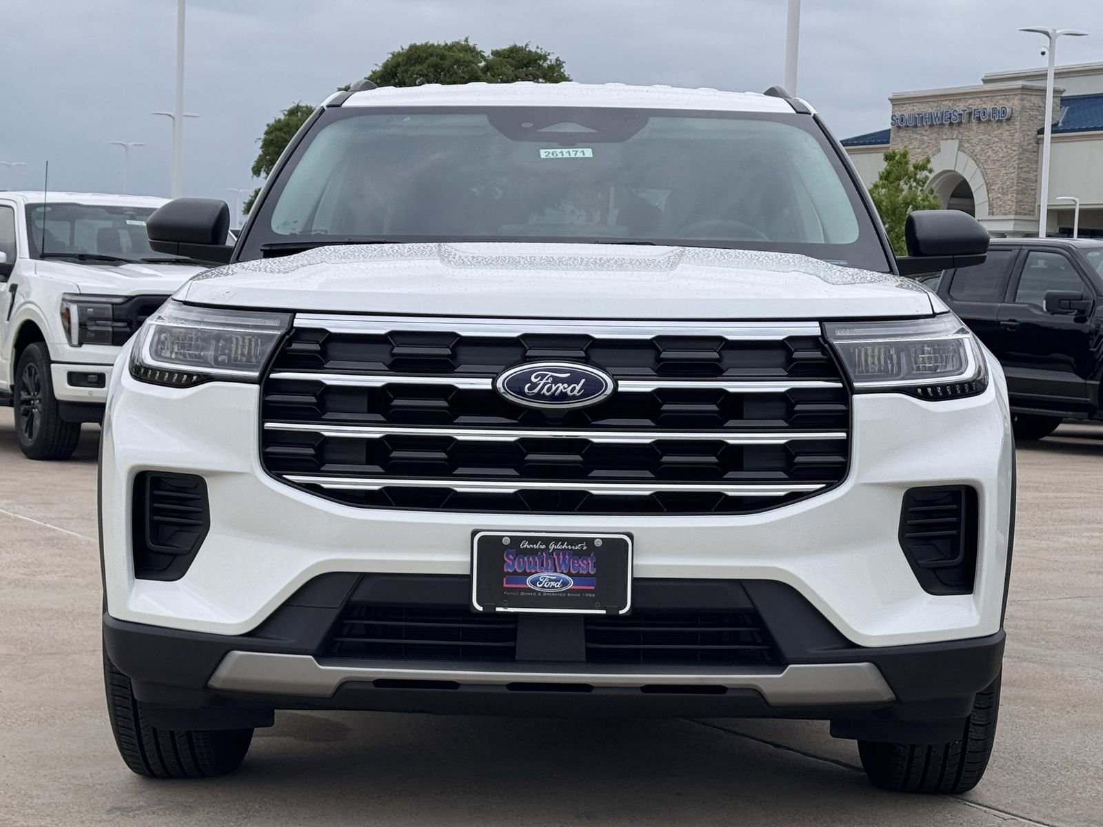 New 2026 Ford Explorer Active image 6