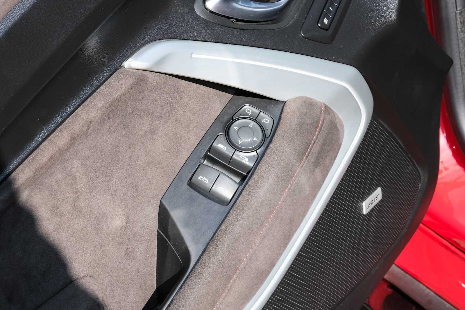 Used 2019 Chevrolet Camaro ZL1 RWD image 36