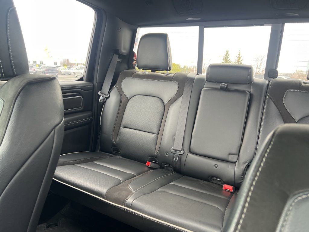 Used 2024 RAM 1500 Laramie image 29