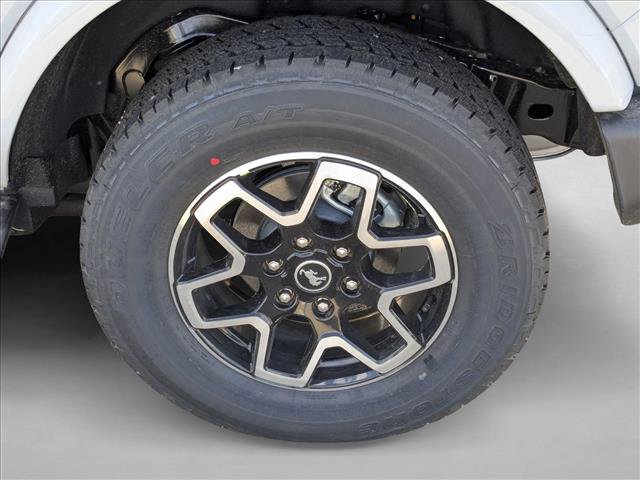 New 2026 Ford Bronco Outer Banks image 10