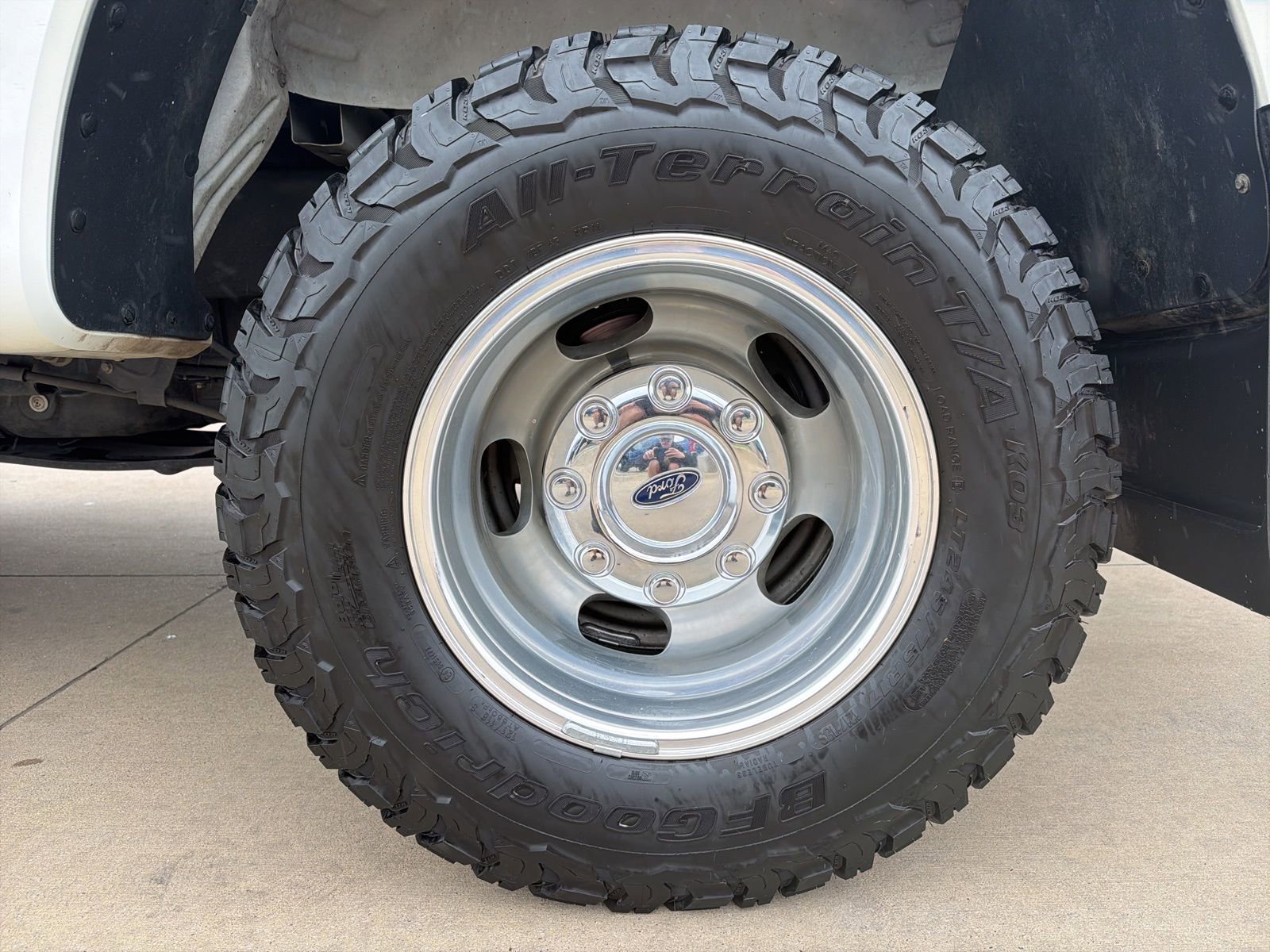 Used 2022 Ford F350 Lariat w/ Lariat Ultimate Package image 9