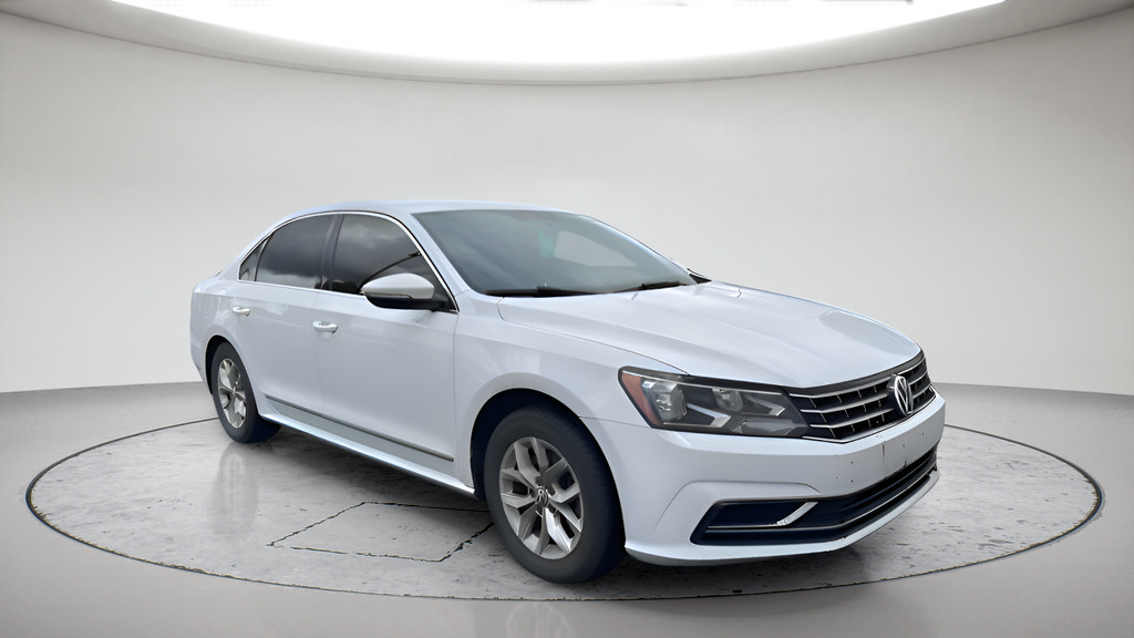 Used 2016 Volkswagen Passat 1.8T S FWD image 1