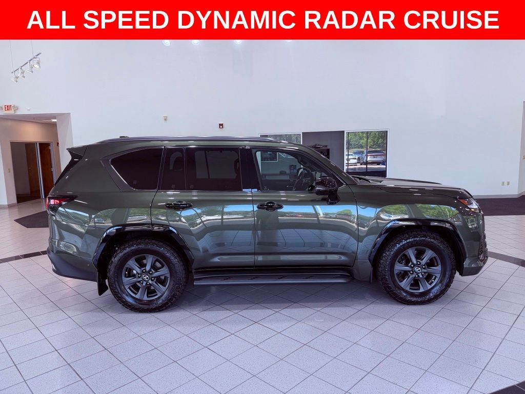 Certified 2025 Lexus LX 700h Overtrail w/ Accessory Package (Z1) AWD/4WD image 9