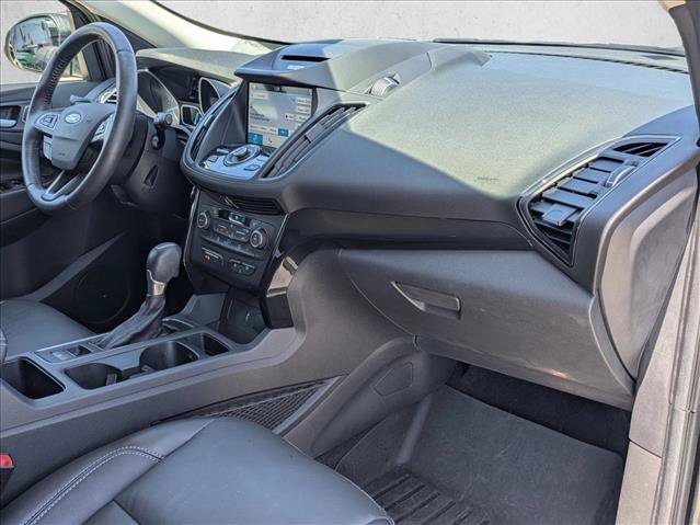 Used 2017 Ford Escape Titanium AWD/4WD image 19
