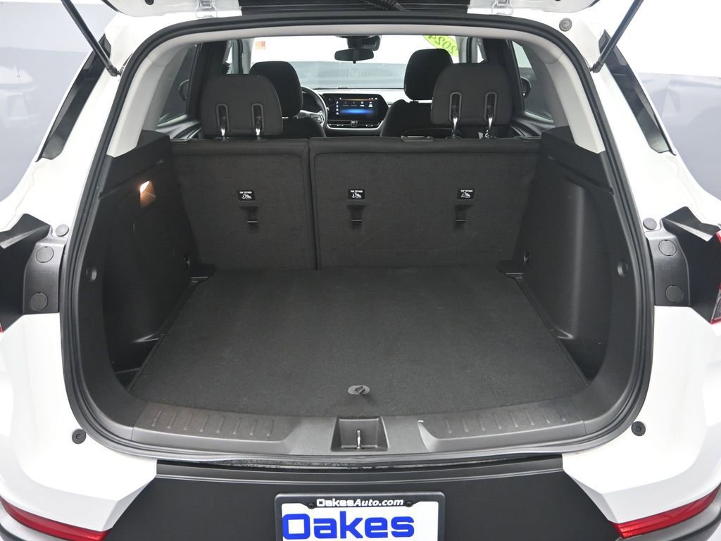 Used 2024 Chevrolet TrailBlazer LT image 33