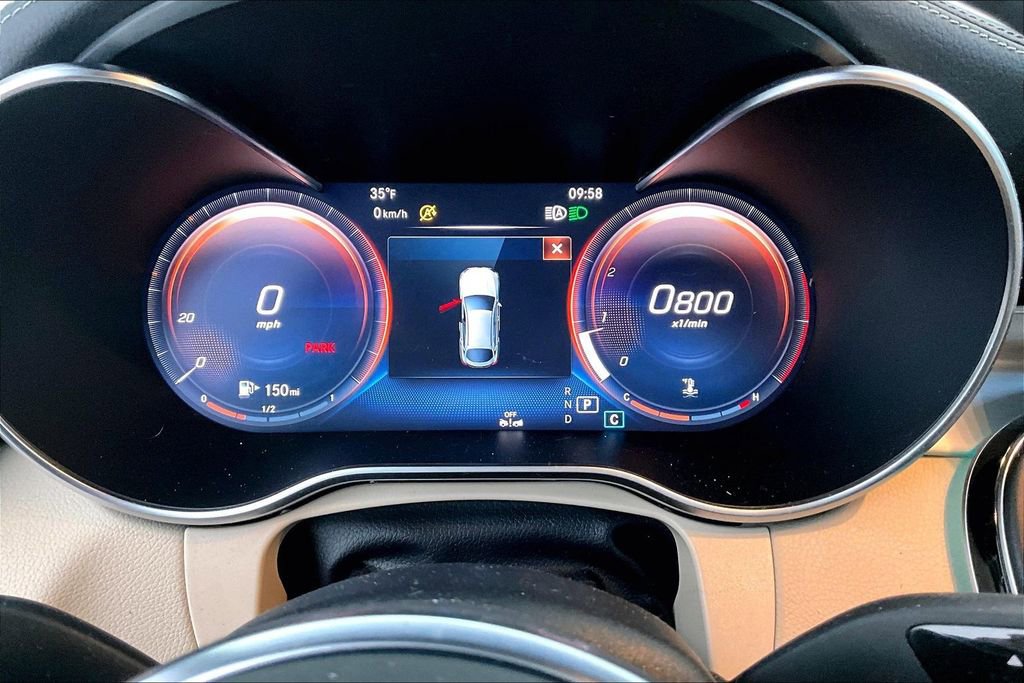 Used 2023 Mercedes-Benz GLC 300 4MATIC Coupe image 29