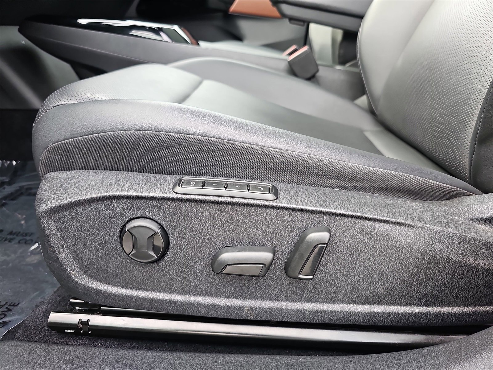 Certified 2022 Volkswagen ID.4 Pro S image 28