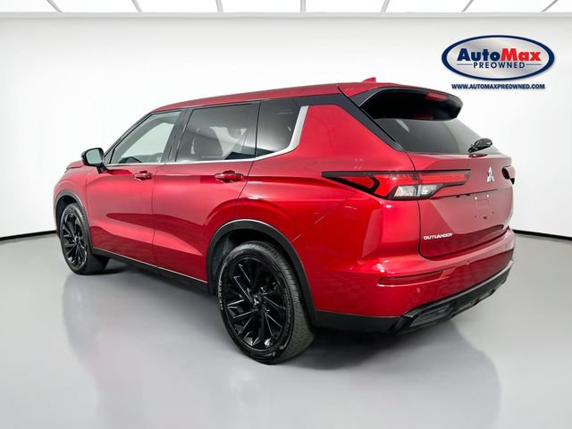 Used 2024 Mitsubishi Outlander SE Black Edition AWD/4WD image 6