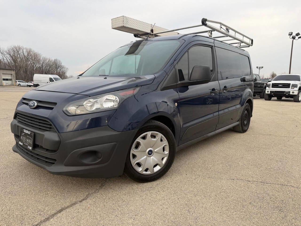 Used 2015 Ford Transit Connect XL image 2