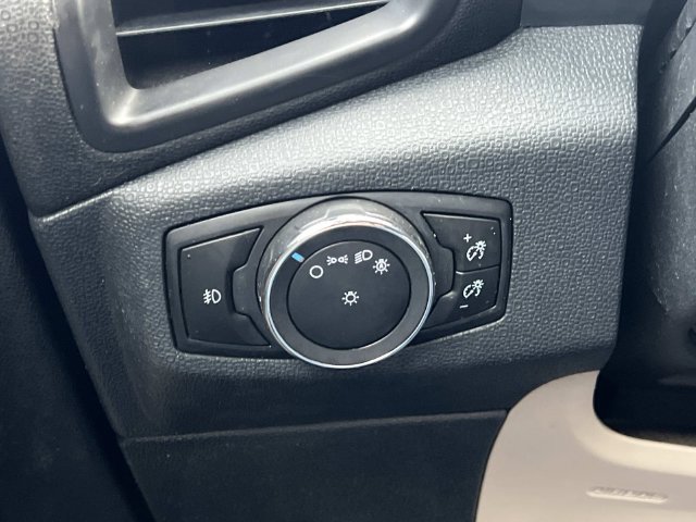 Certified 2019 Ford EcoSport SE w/ SE Convenience Package FWD image 28