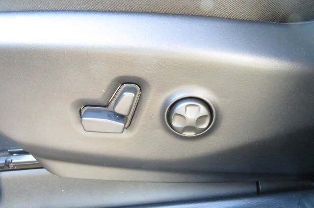 New 2026 Chrysler Pacifica Select image 17