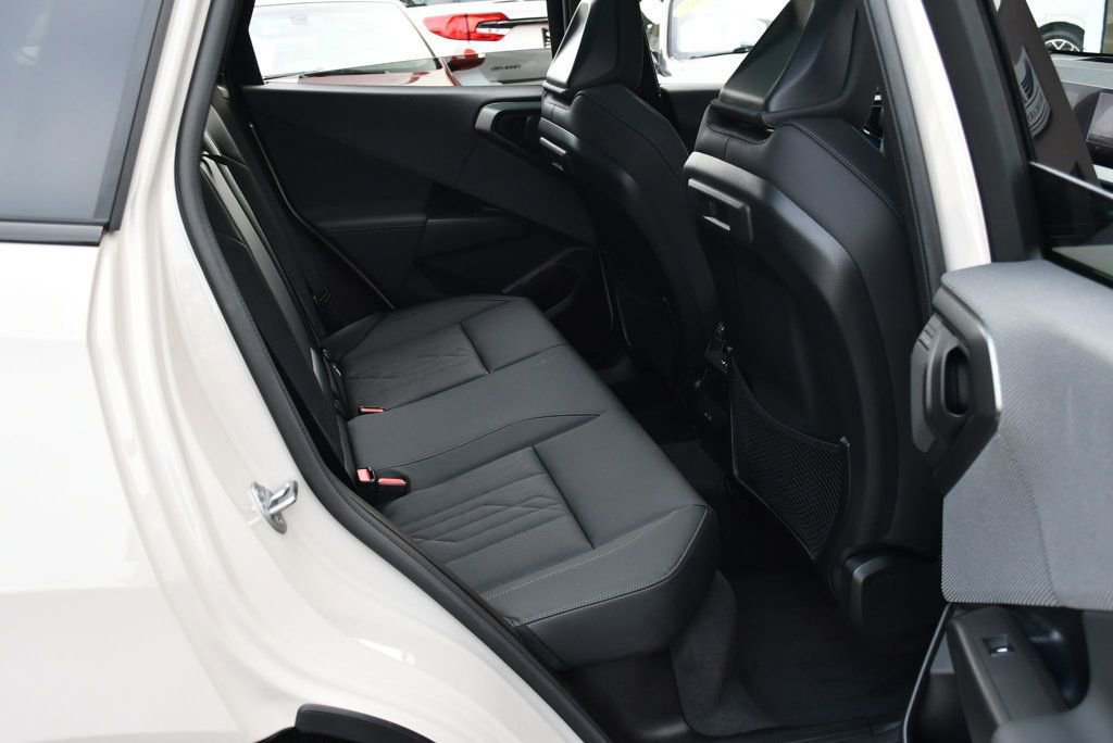 Used 2025 BMW X3 M50 w/ Premium Package image 21