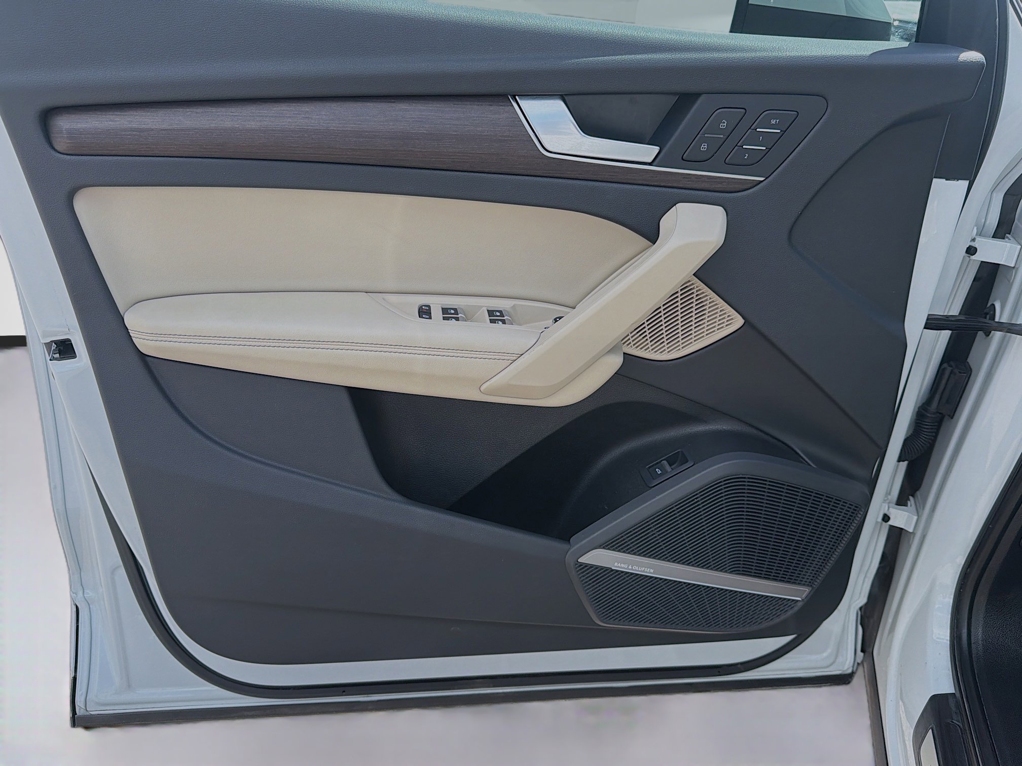 Used 2023 Audi Q5 2.0T Premium Plus w/ Premium Plus Package image 22