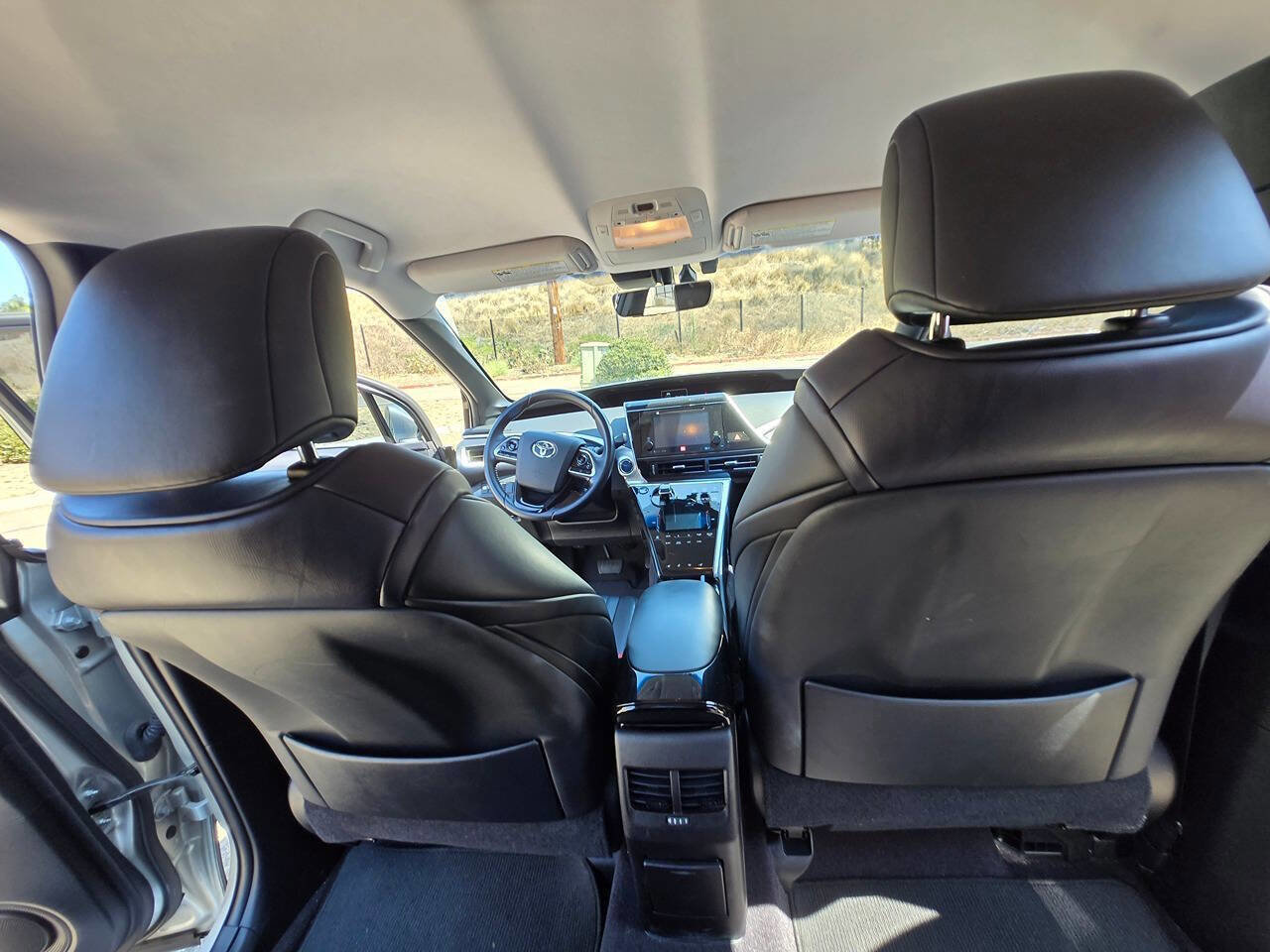 Used 2017 Toyota Mirai image 31