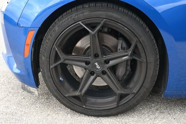 Used 2016 Chevrolet Camaro SS RWD image 7