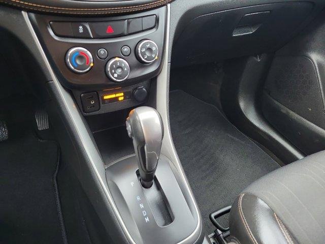 Used 2021 Chevrolet Trax LT w/ Redline Edition image 31