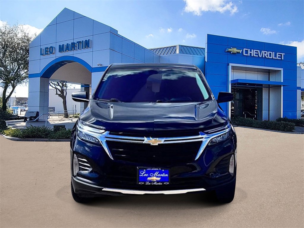 Used 2023 Chevrolet Equinox LT image 2