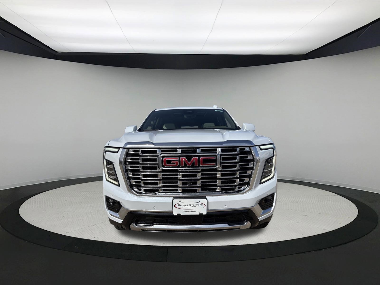 New 2026 GMC Yukon XL Denali w/ Denali Reserve Package image 2